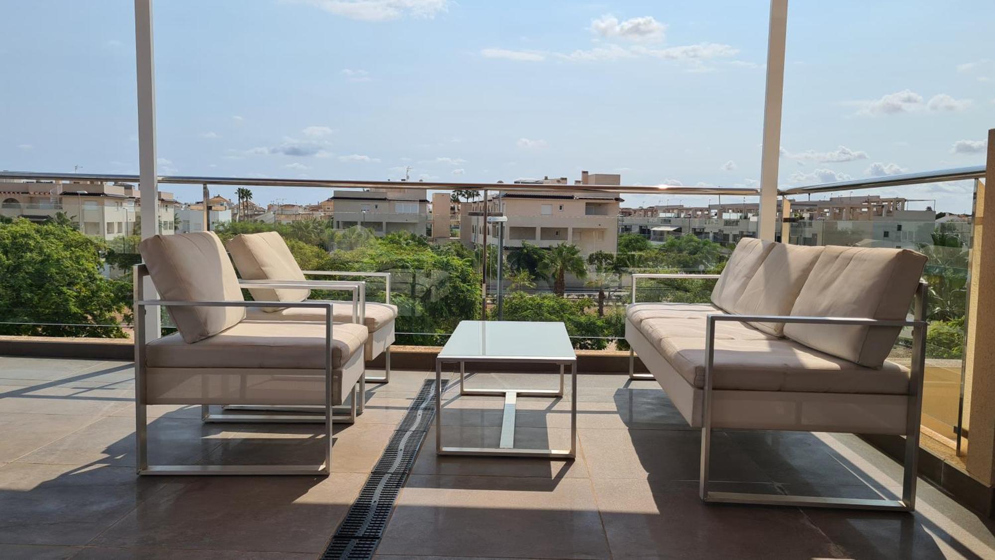 Penthouse 2 Bedrooms In Mil Palmeras Pilar de la Horadada Exterior photo